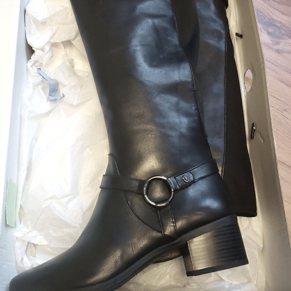 Anne Klein black leather knee high boots 8.5  NEW